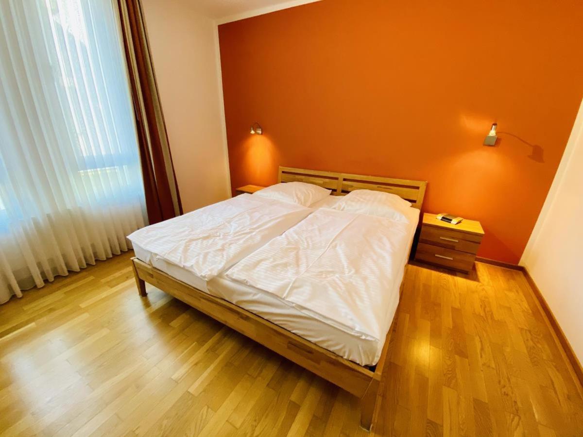 Апартаменты Residenz/Parkblick Росток Экстерьер фото